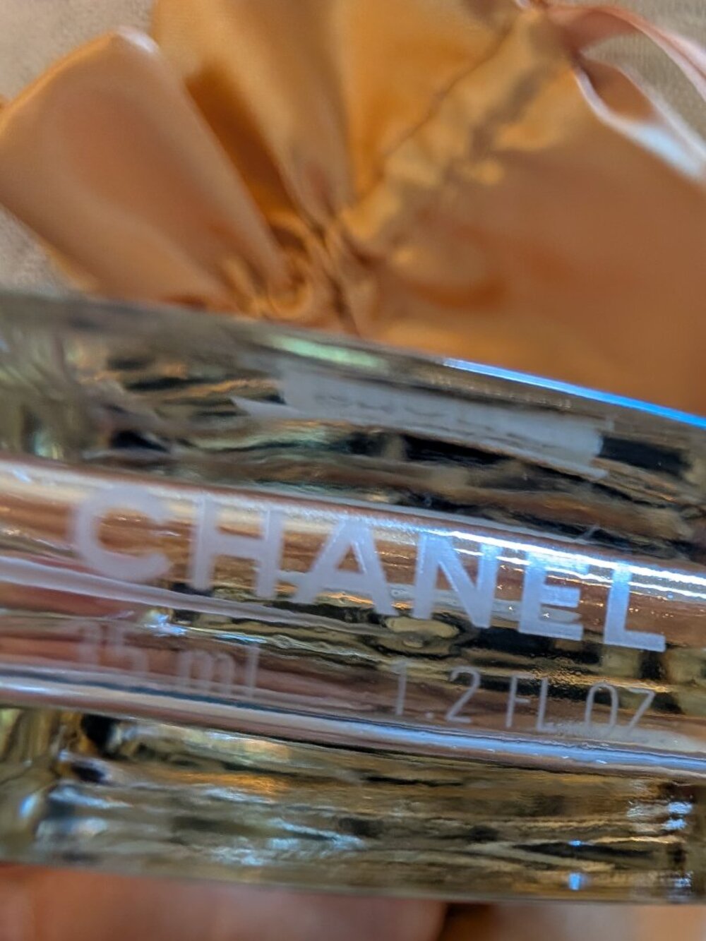 Chanel Une Fleur de Chanel eau de Toilette - Picture 11 of 11